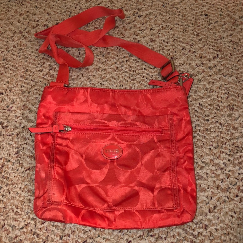 Coach side crossover bag